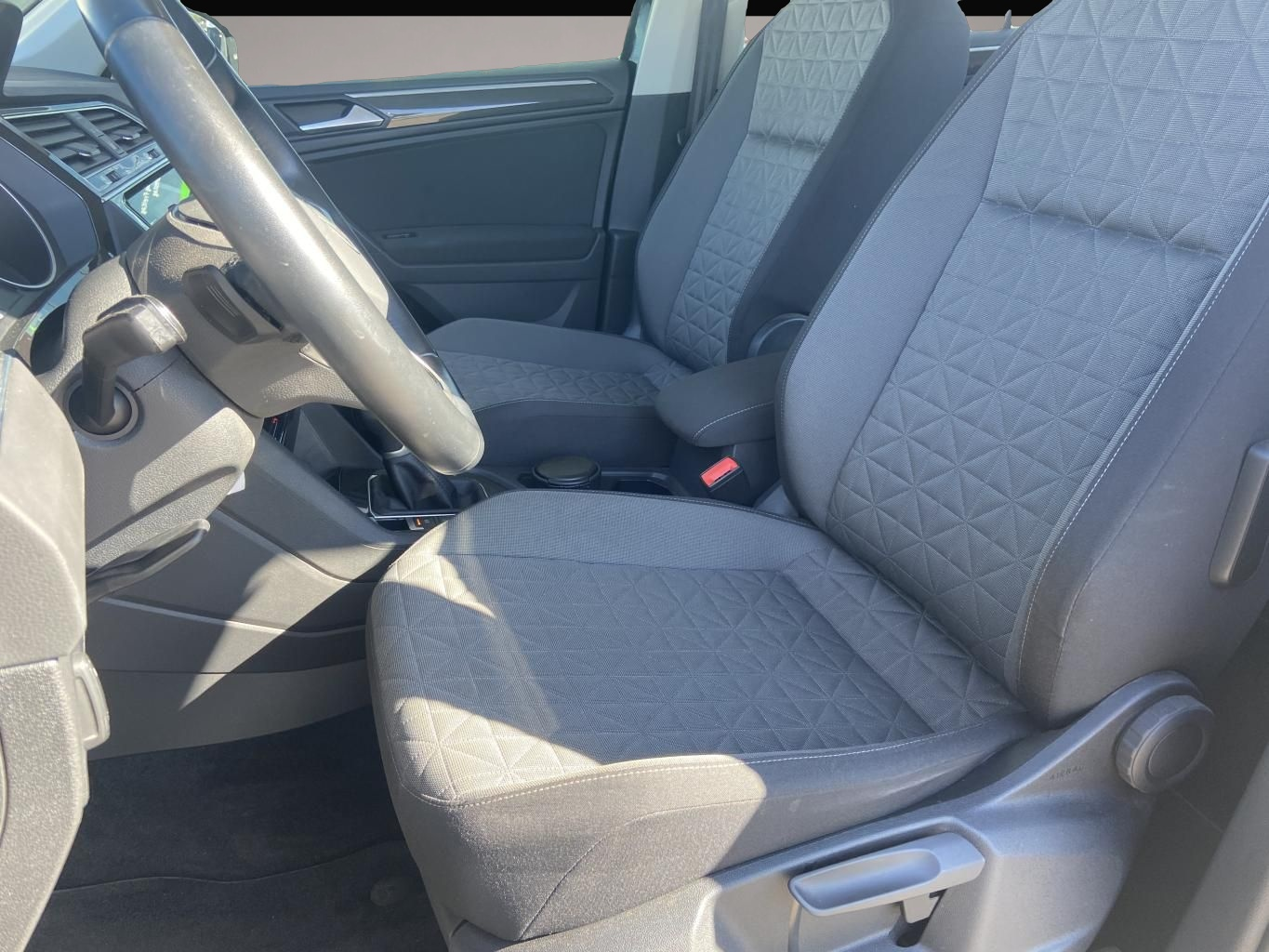 Bild 8 Volkswagen Tiguan 2.0 TDI DSG Life GARANTIE+AHK+KAMERA+NAVI