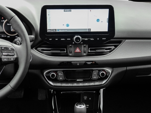 Bild 3 Hyundai i30 Advantage Navi Digitales Cockpit LED Apple C