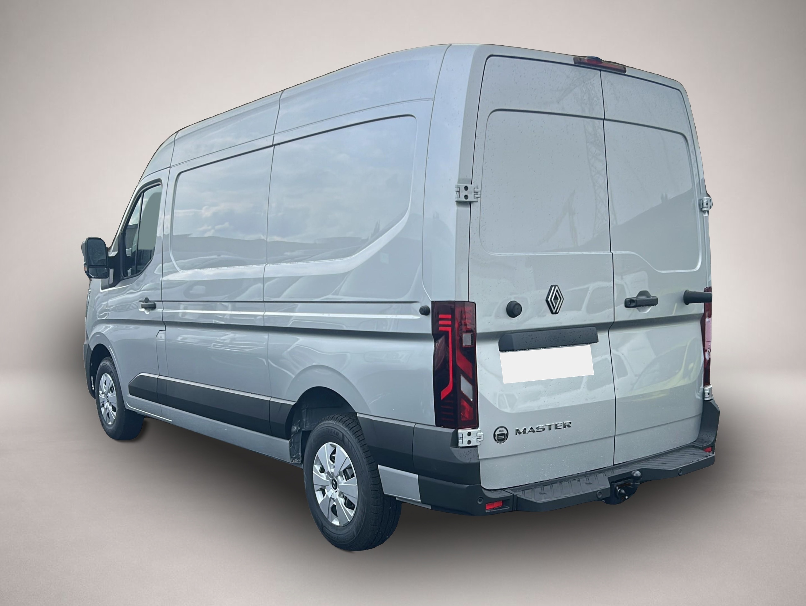 Bild 3 Renault Master AT9 /170 PS/3,5t/ L3H2/AHK /270°/Parking