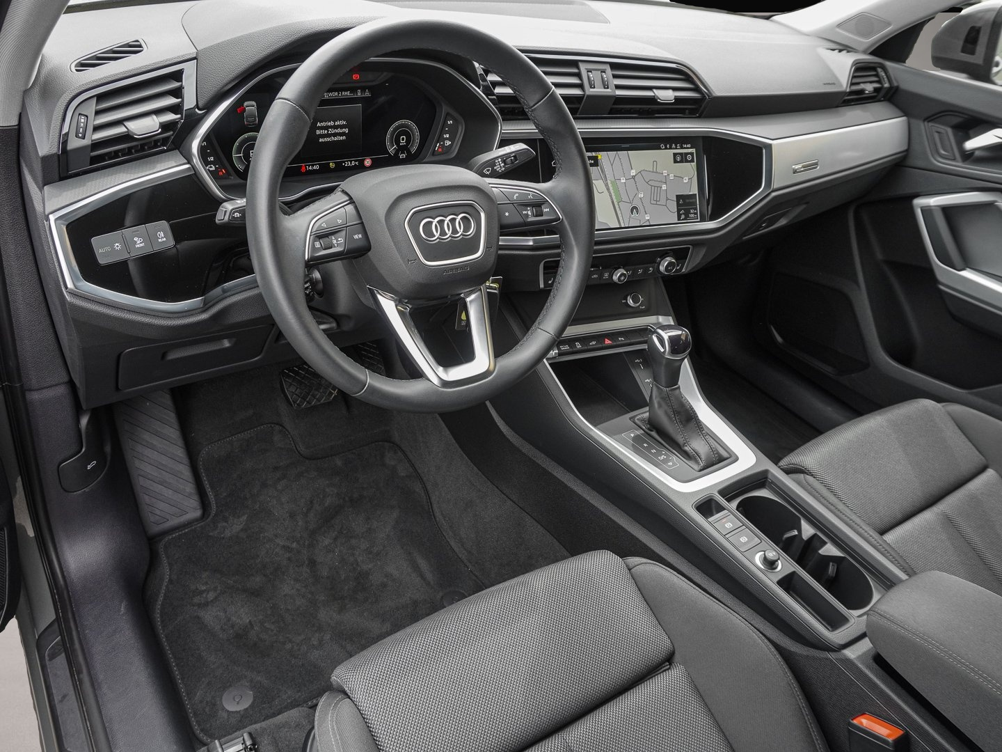 Bild 7 Audi Q3 Sportback 45 TFSI e S tronic AHK Navi Plus Ka