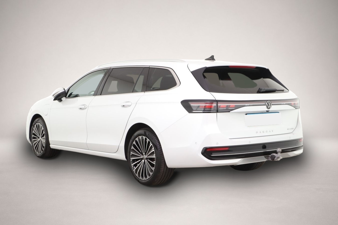 Fotografie 3 des Volkswagen Passat Variant 1.5 TSI eHybrid DSG Elegance