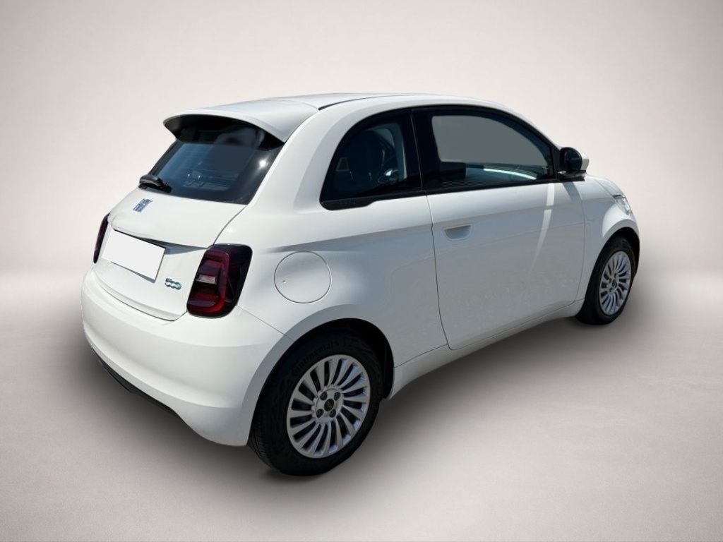 Bild 3 Fiat 500e 42kWh