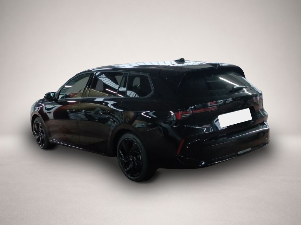 Fotografie 2 des Opel Astra Sports Tourer 1.2 Turbo Automatik GS AKTIO