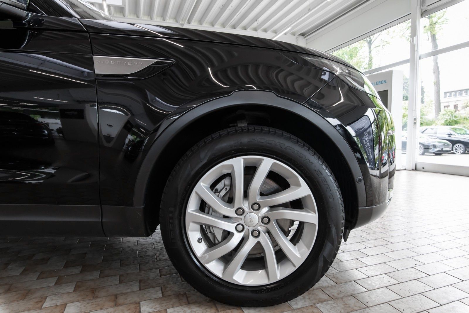 Land Rover Discovery Discovery 5 SE SDV6 - Thumbnail 6