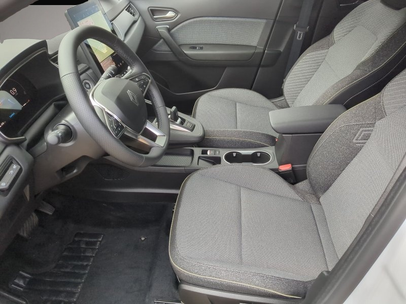 Bild 3 Renault Captur TCe 160 EDC Techno LKHZ+SHZ+RFK+Navi