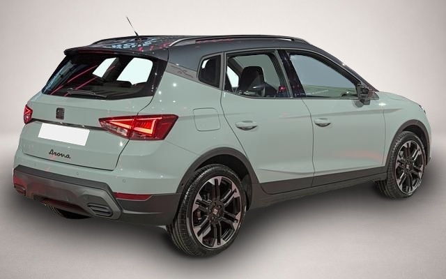 Bild 2 Seat Arona Style KLIMA+PDC+LED+16