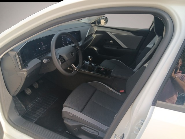 Bild 7 Opel Astra L ST Enjoy 1.2 ALLWETTER NAVI AGR KAMERA S