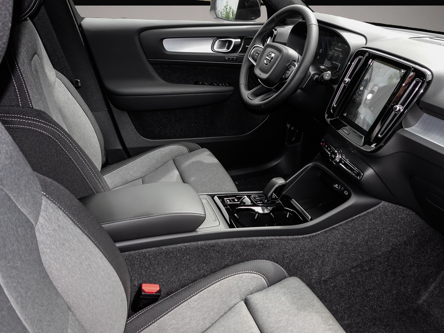 Bild 3 Volvo XC40 B3 Benzin Plus Dark Business-Paket BLIS Pix
