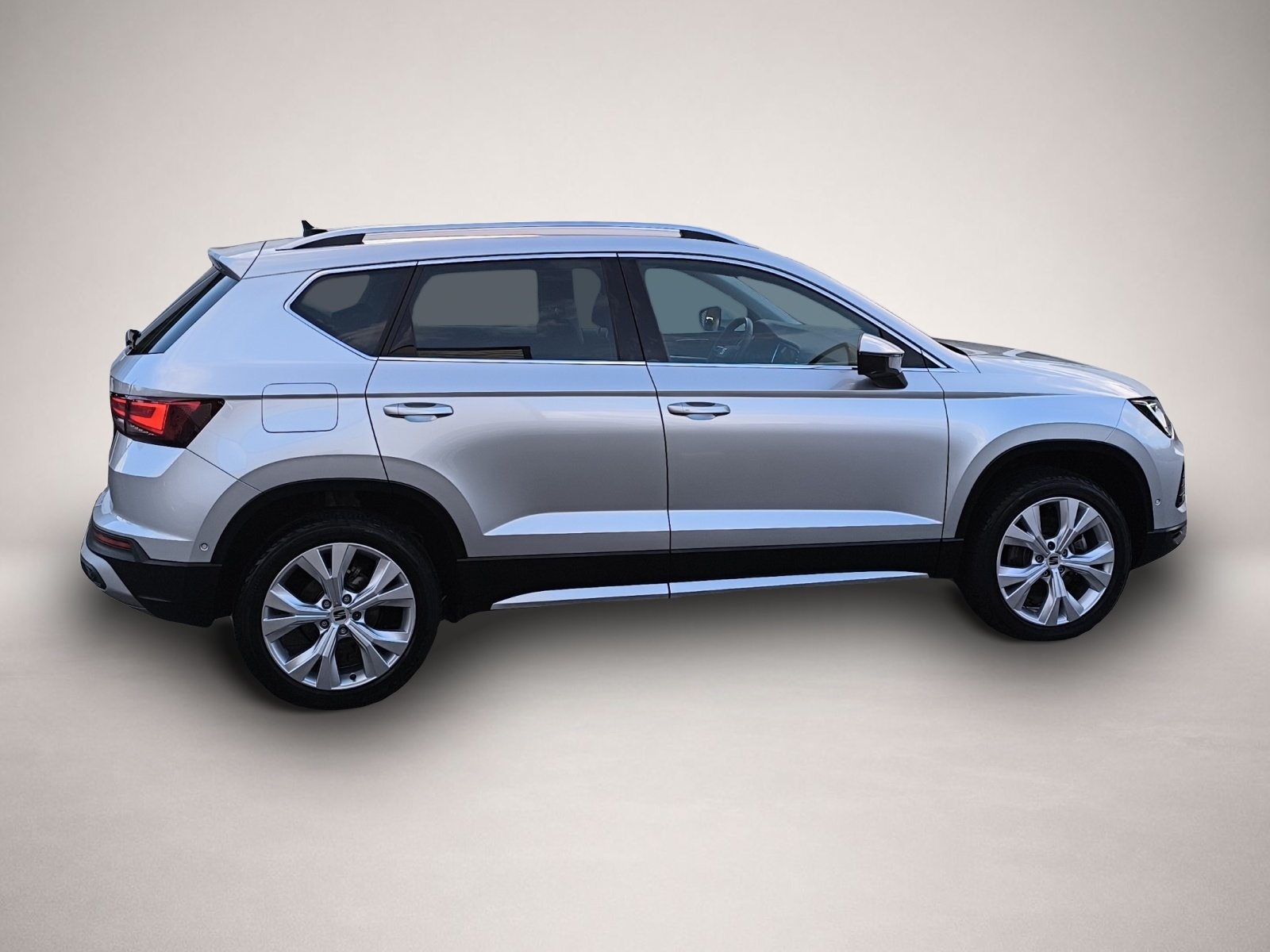 Bild 8 Seat Ateca 2.0 TDI DSG Xperience LED NAVI RFK