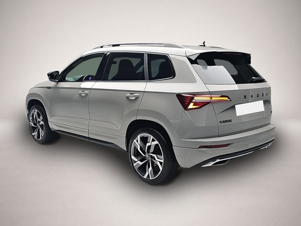 Fotografie des Skoda KAROQ 2.0 TDI DSG SPORTLINE 4X4 NAVI LED