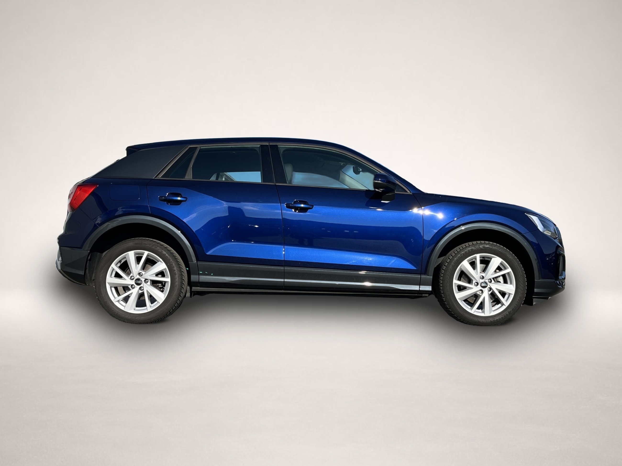 Bild 4 Audi quattro Q2 35 2.0 TDI quattro S tronic Advanced Navi RFK