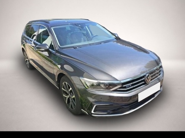 Bild 4 Volkswagen Passat Variant 1.4TSI Hybrid DSG GTE LEDER/AHK/M