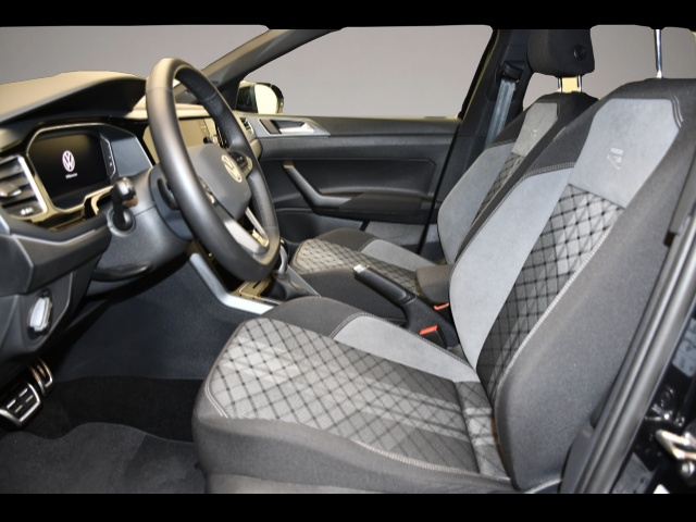 Bild 3 Volkswagen Taigo 1.5 TSI DSG R-Line Matrix/ACC/AHK