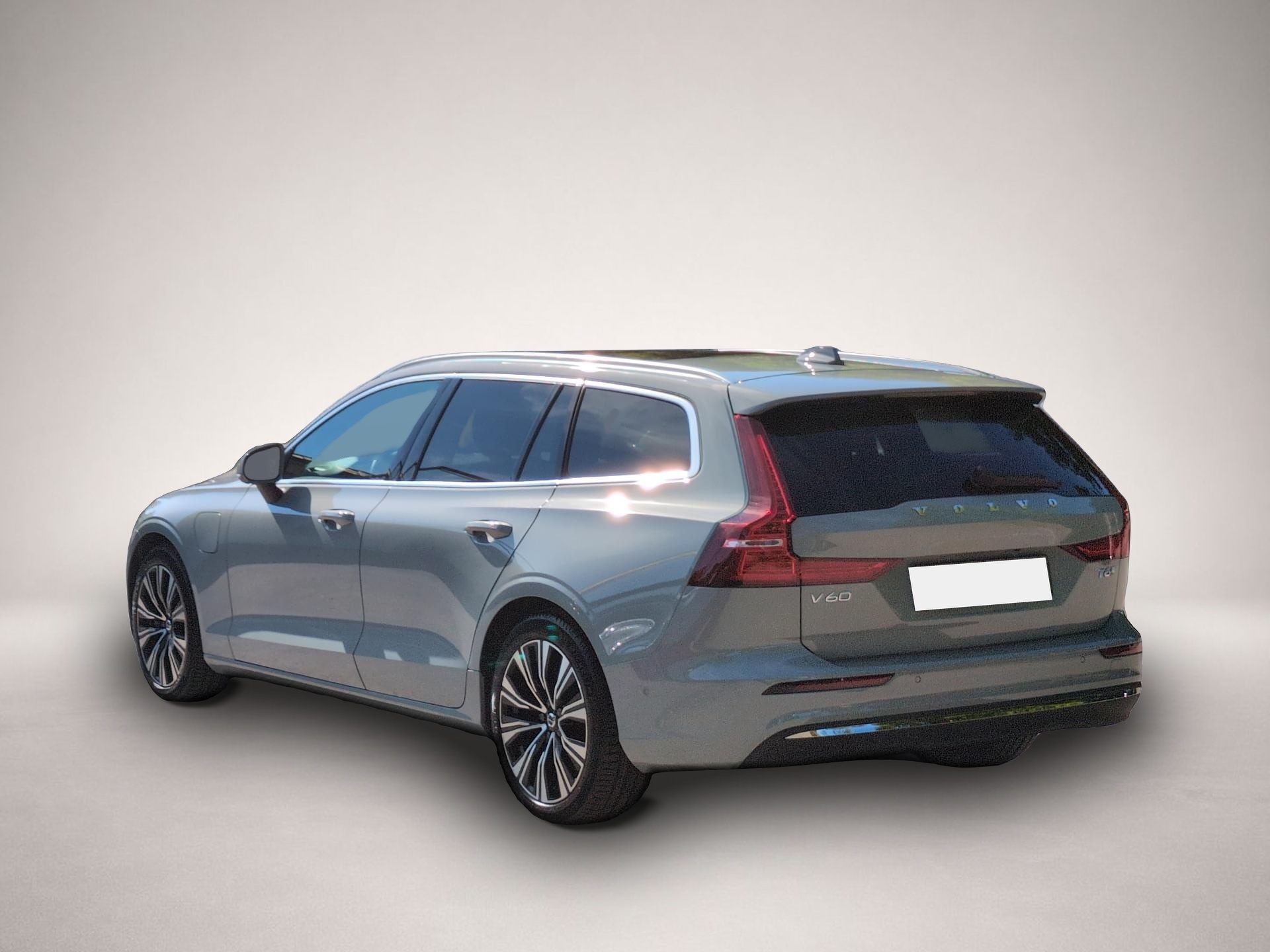 Fotografie 2 des Volvo V60 T6 Recharge Plus Bright Plug-In Hybrid AWD A