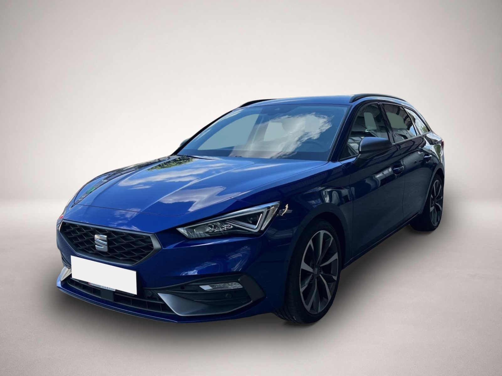 Fotografie Seat Leon Sportstourer 1.5 TSI FR NAVI KAMERA LED WP