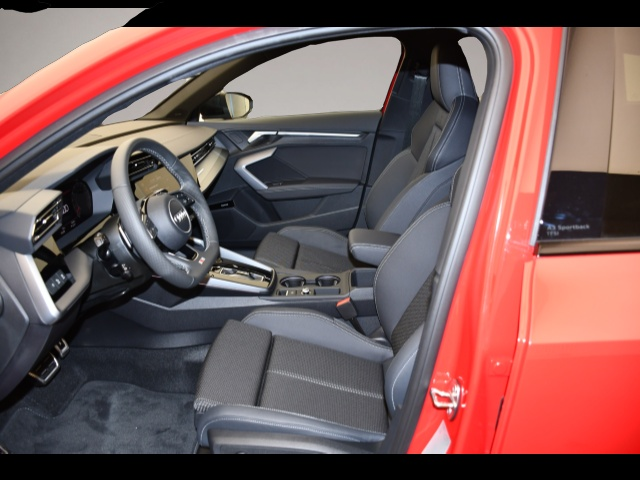 Bild 3 Audi A3 Sportback 35 TFSI S tronic S line