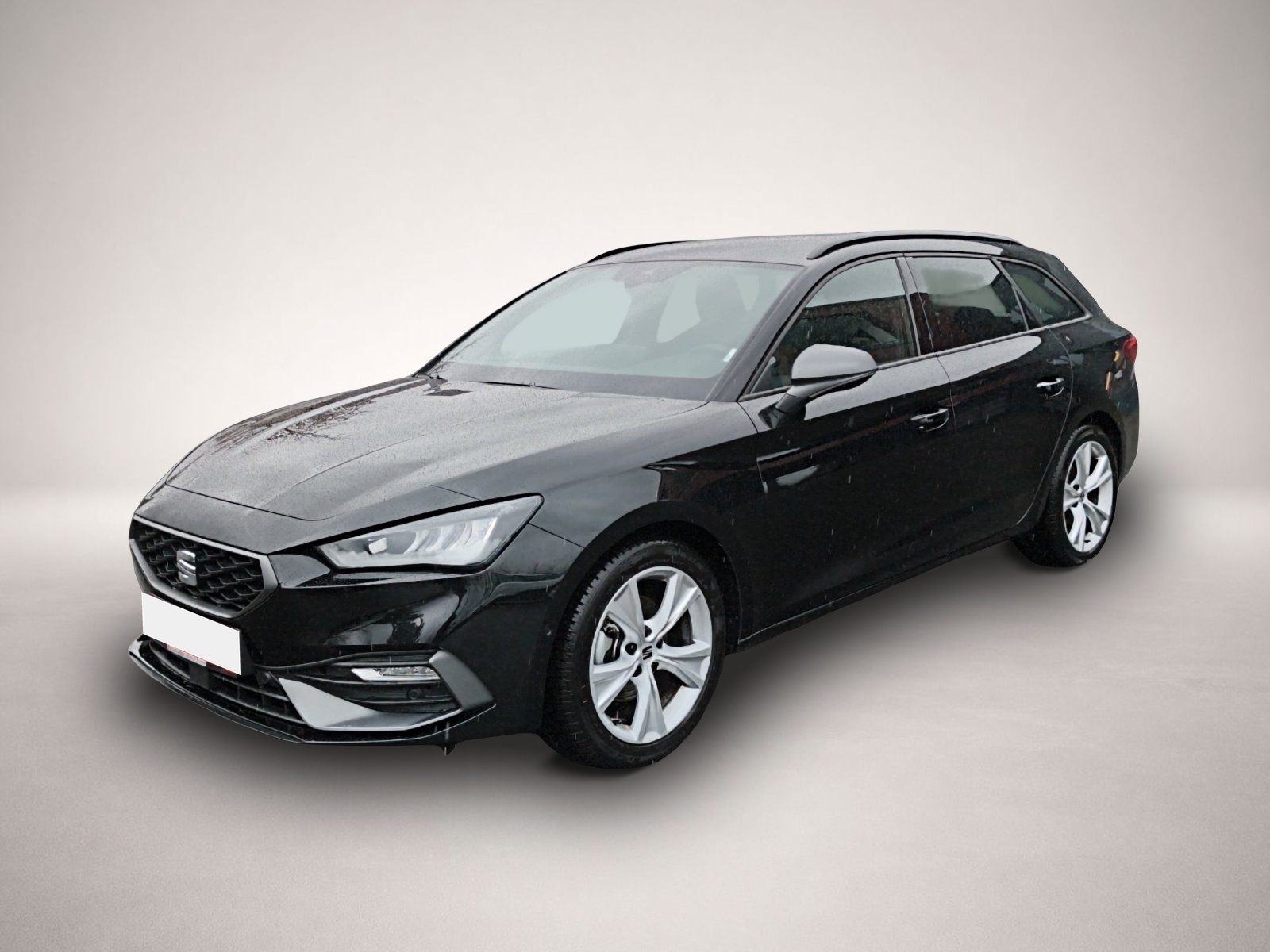 Fotografie 1 des Seat Leon Sportstourer 1.5 eTSI DSG FR RFK ACC PDC KE
