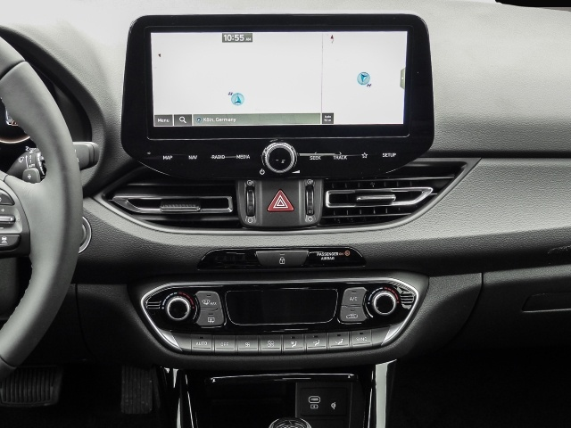 Bild 6 Hyundai i30 Advantage DCT Mild-Hybrid GSD Panorama Navi