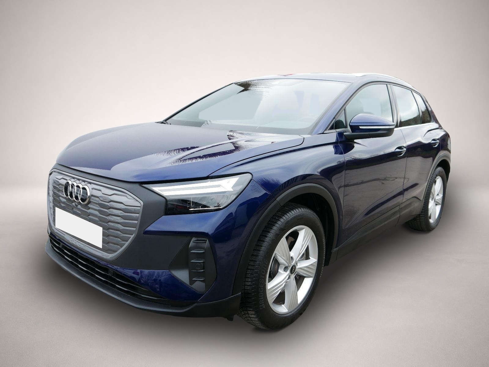 Fotografie 1 des Audi Q4 40 E-TRON*PDC-HINTEN*KEYLESS-GO*NAVI*LED*3-ZO