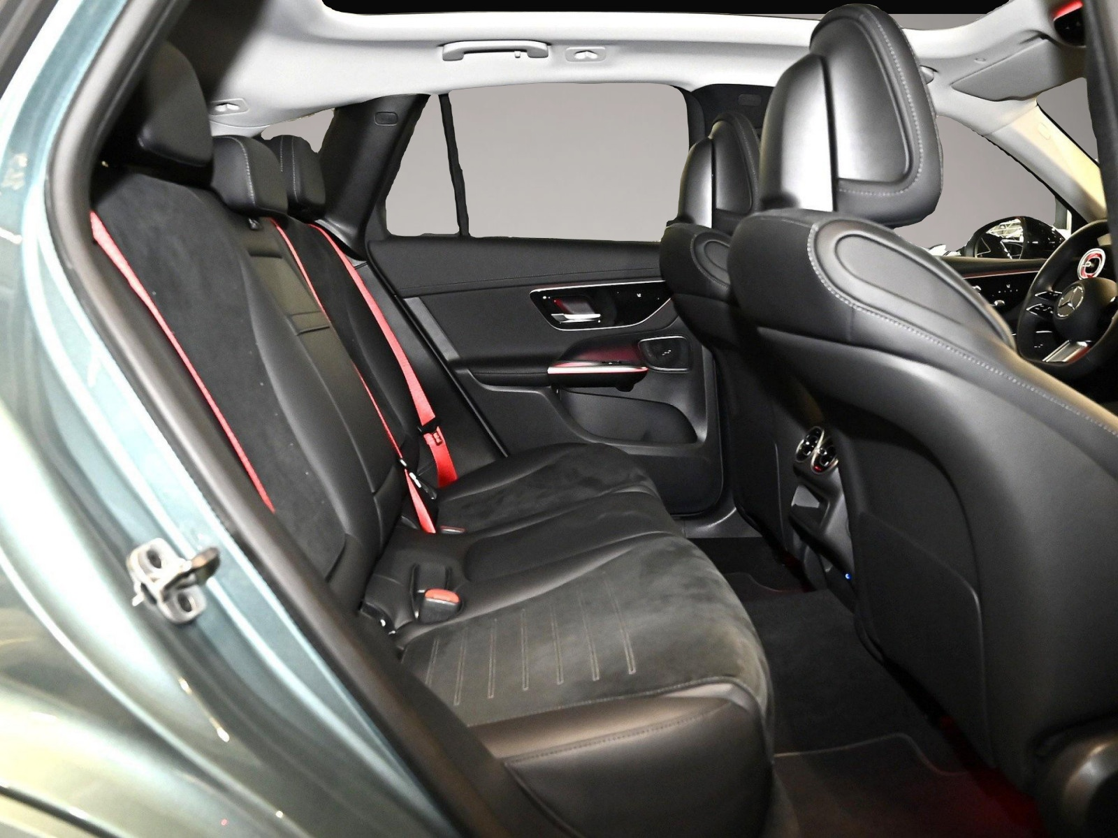 Bild 4 Mercedes-Benz GLC 300