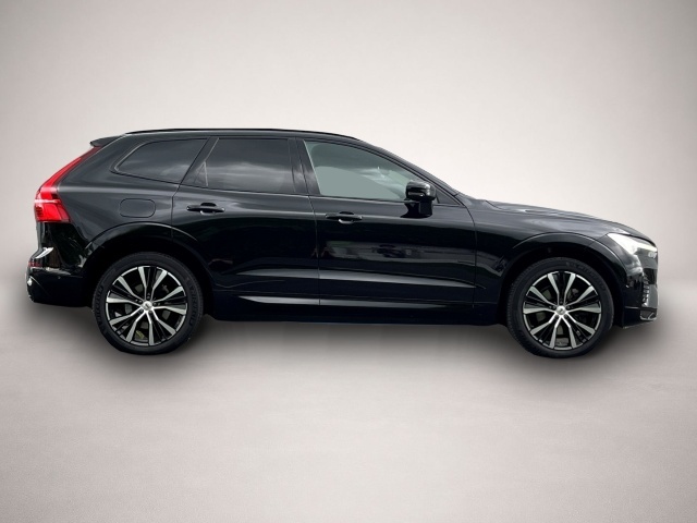 Bild 3 Volvo XC60 B4 Plus Dark ACC/H&K/360°/BLIS/Memory/Keyle