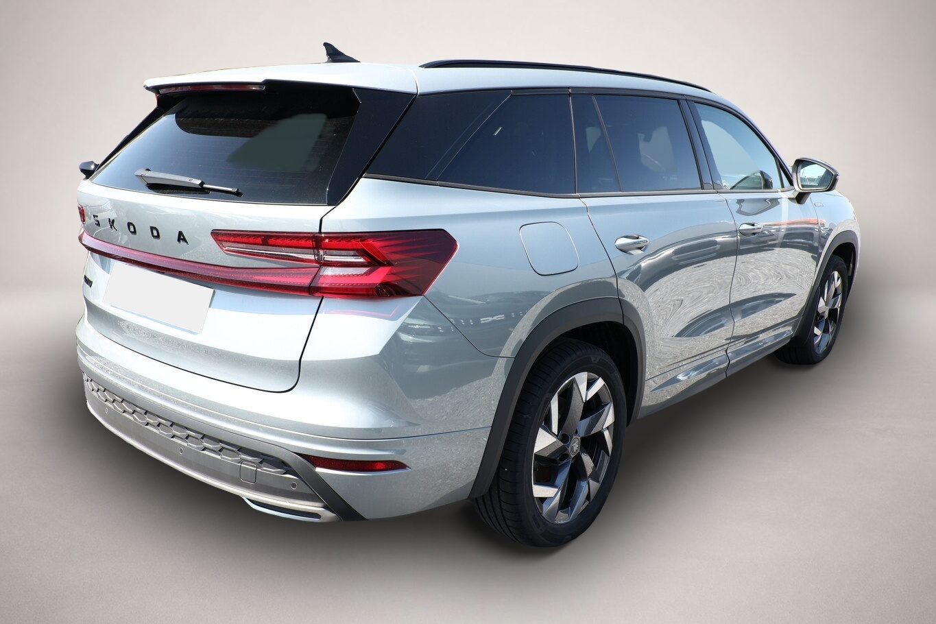 Bild 3 Skoda Kodiaq Sportl AHK Pano Matrix Nav Kessy ACC SunS