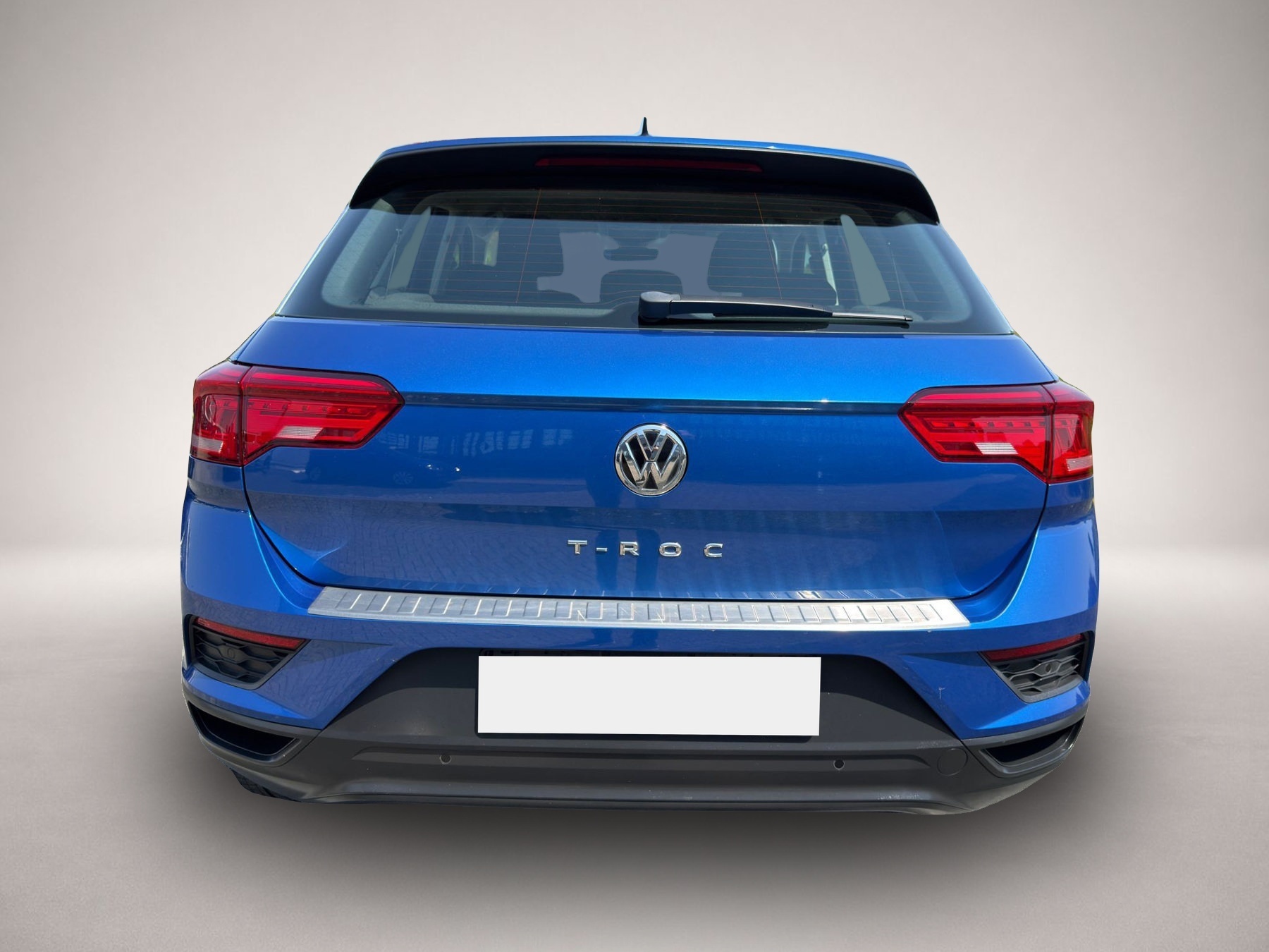 Bild 3 Volkswagen T-Roc TSI 1.0 Bluetooth PDC v+h LM DAB Sitzh. Ne