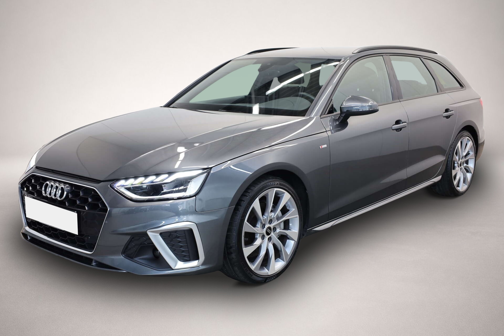 Fotografie Audi A4 Avant 40 TFSI S line