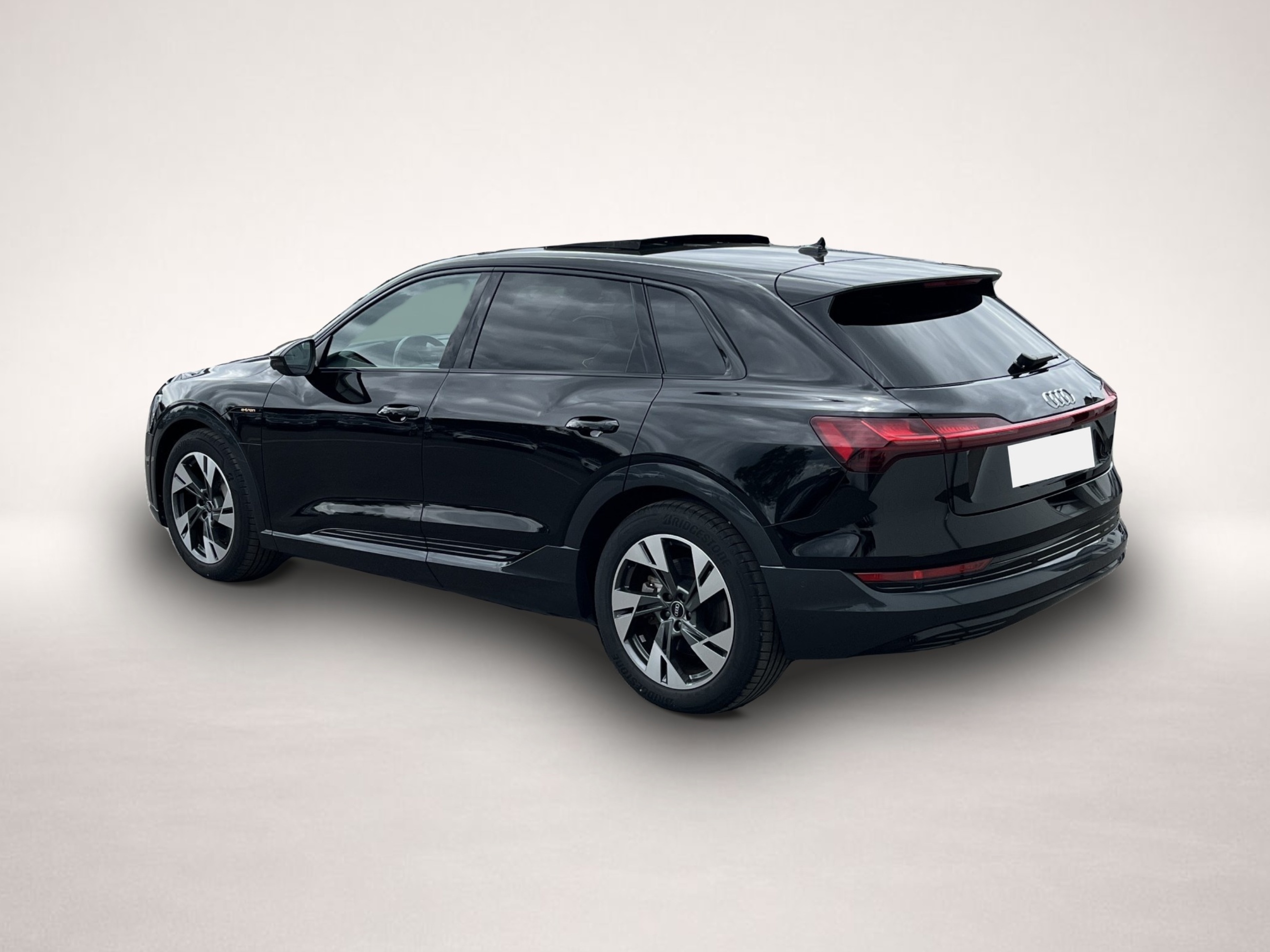 Fotografie des Audi e-tron 50 S line 175¤ m.20% Anz. PANO Navi LED R