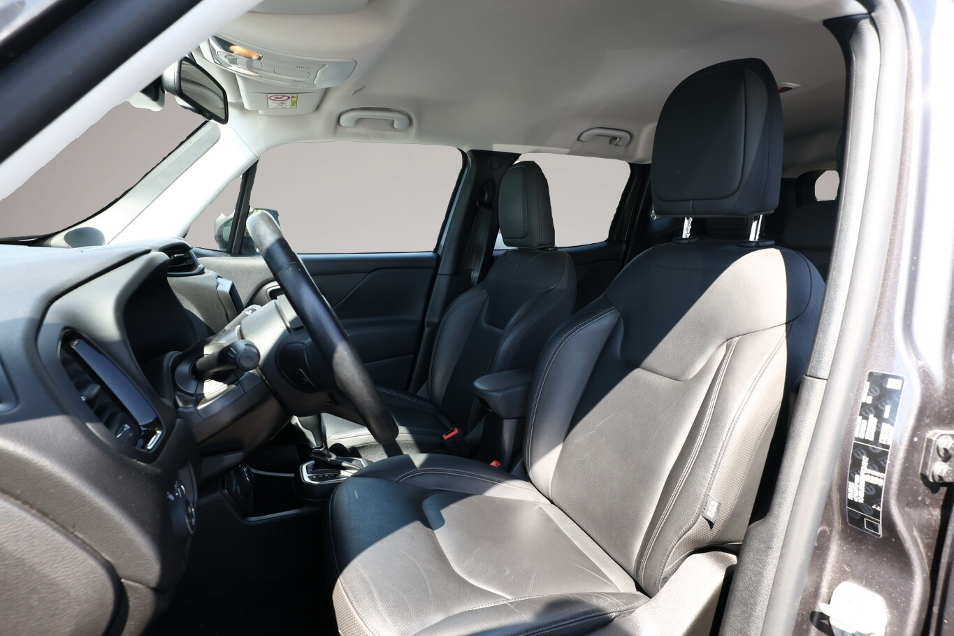 Bild 5 Jeep Renegade 1.3 T-GDI 180 Aut. 4WD Limited Leder