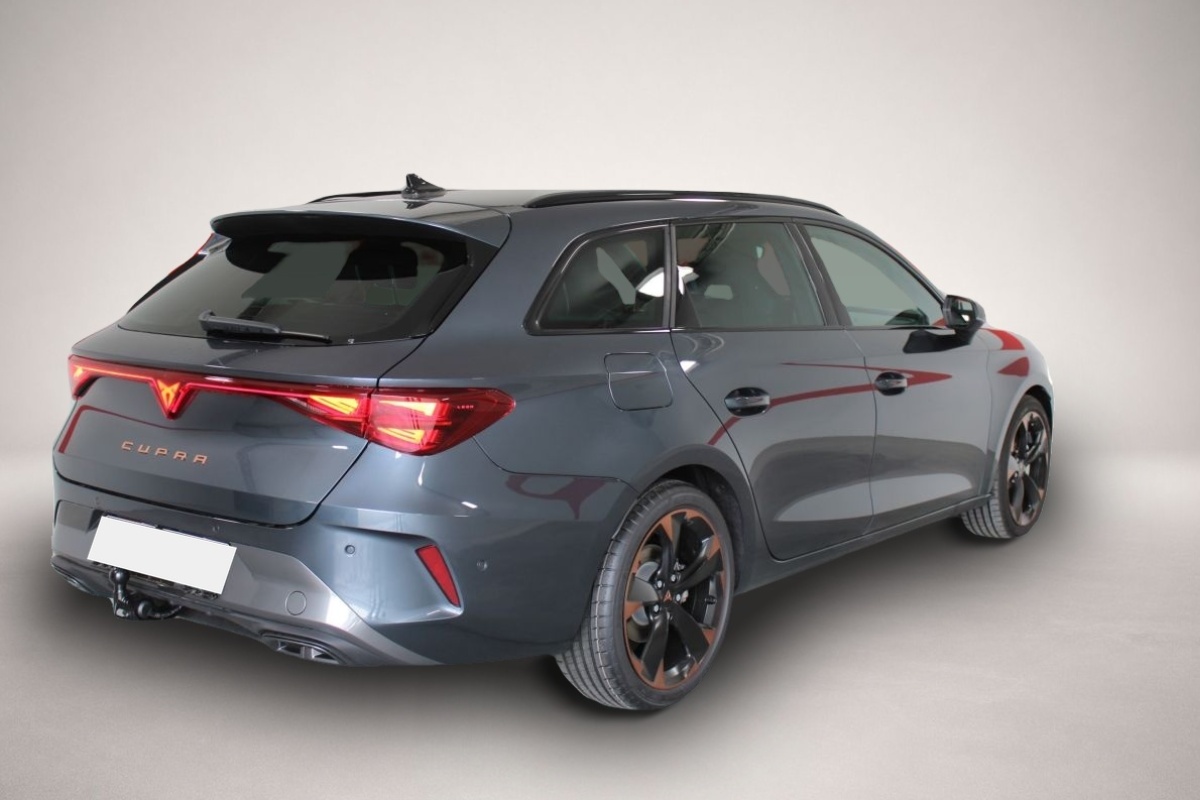 Bild 2 Cupra Leon 2.0 TSI 7-Gang-DSG 4X4