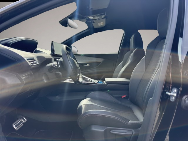 Bild 7 Peugeot 5008 GT HYBRID 136 e-DSC6 KAMERA NAVI ACC SHZ PD