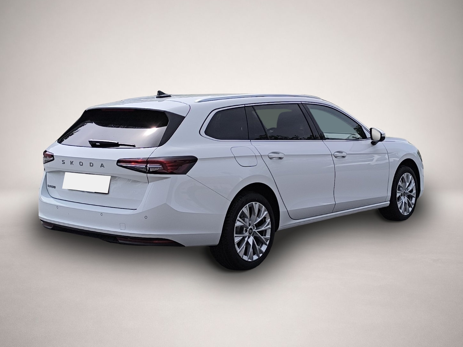 Bild 7 Skoda Superb Combi 2.0 TDI DSG Selection AHK NAV RFK M