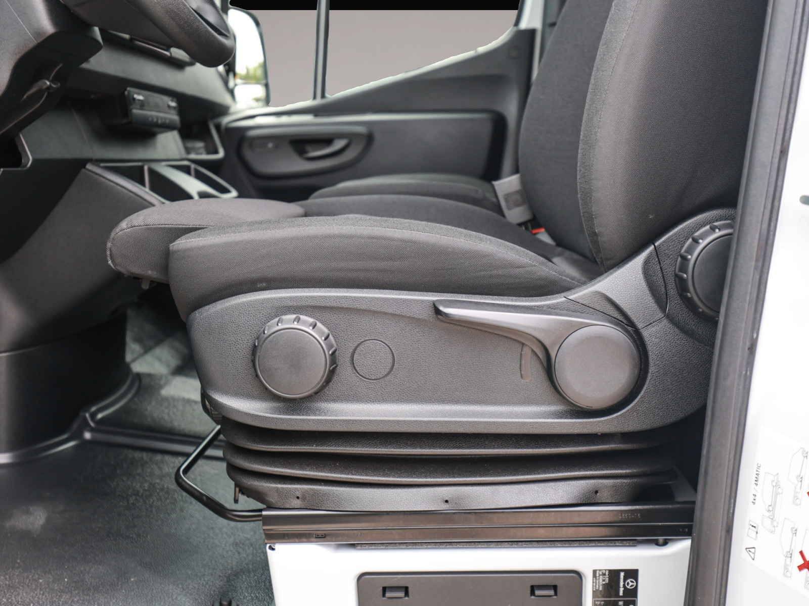 Bild 5 Mercedes-Benz Sprinter