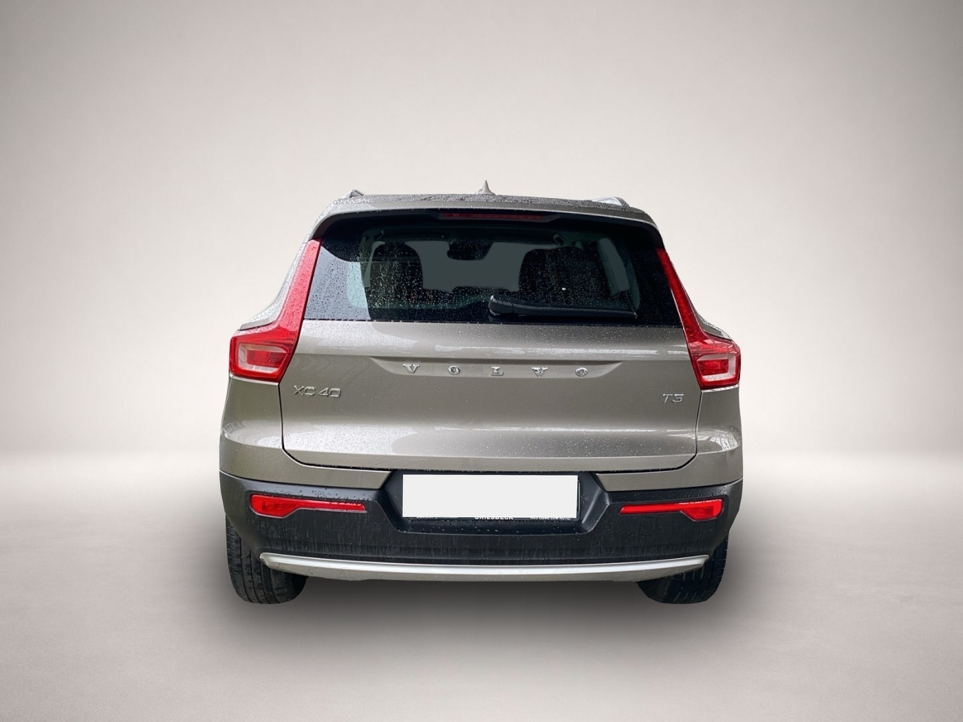 Bild 4 Volvo XC40 Momentum Pro WiPa*LED*RFK*DAB+*StHzg*