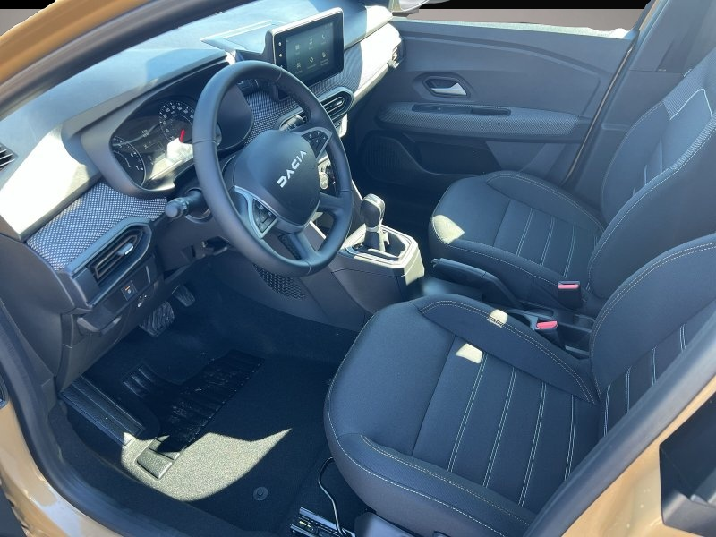 Bild 4 Dacia Sandero Stepway TCe 90 CVT Expression SHZ+RFK+LE