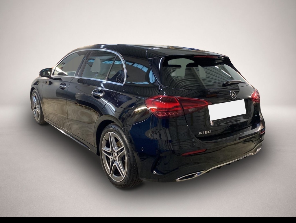 Bild 4 Mercedes-Benz A 180 AMG Line 7G Tronic*Navi*DAB*KeyGo*MBUX*