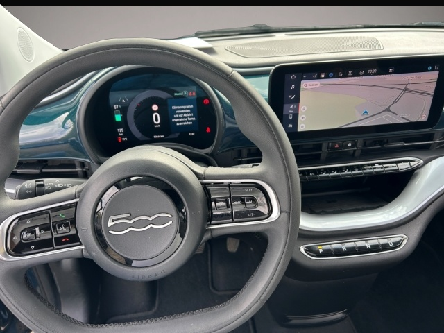 Bild 4 Fiat 500e Cabrio Icon Navi Apple CarPlay Android Auto