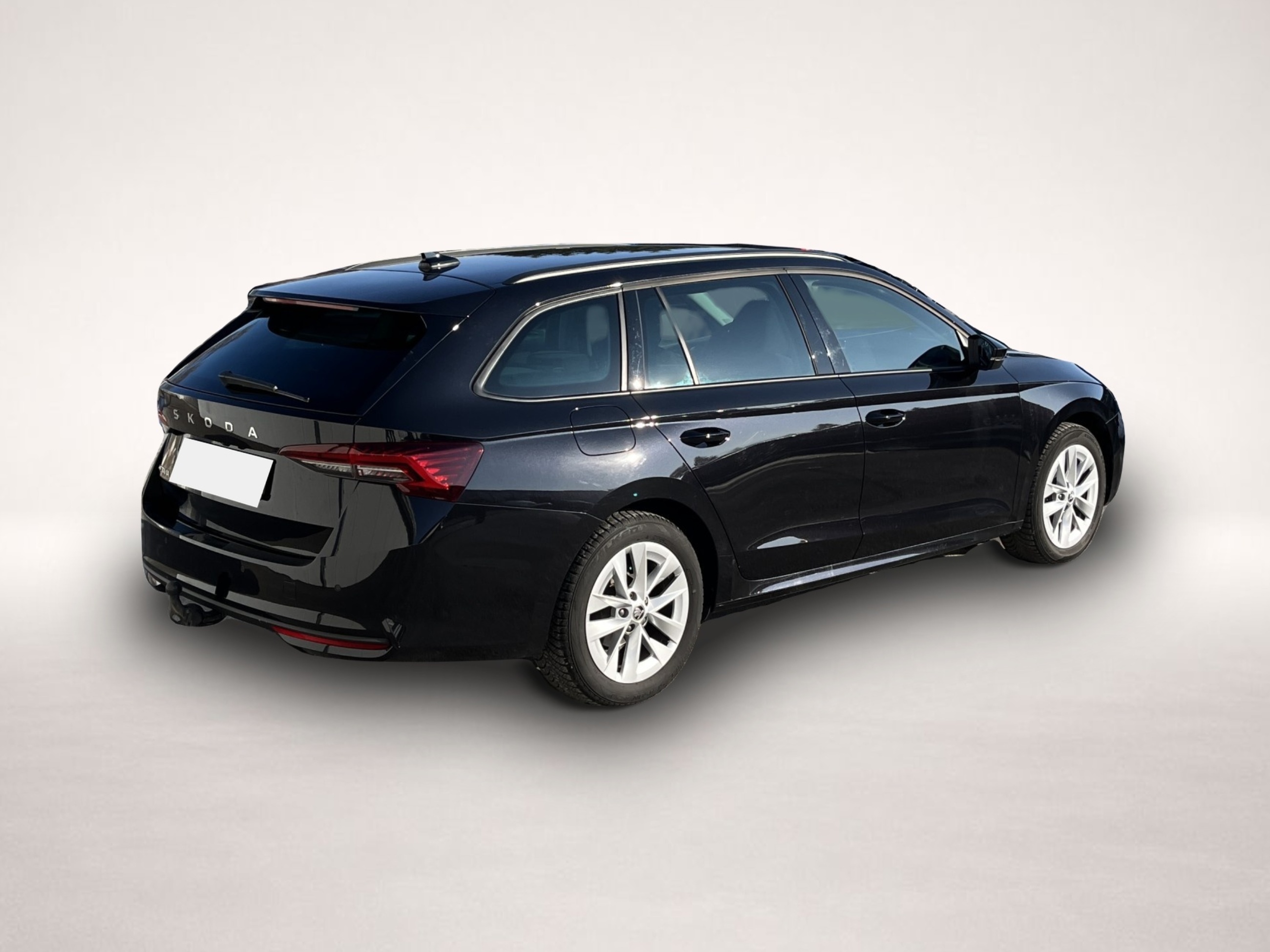Bild 6 Skoda Octavia Combi 2.0 TDI DSG Selection AHK 4xSHZ LR
