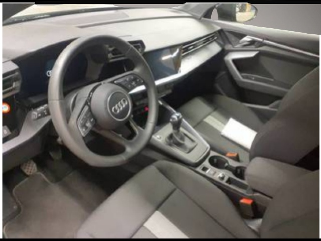 Fotografie 1 des Audi A3 Sportback 110kW TFSI advanced *Kamera*LED*Nav