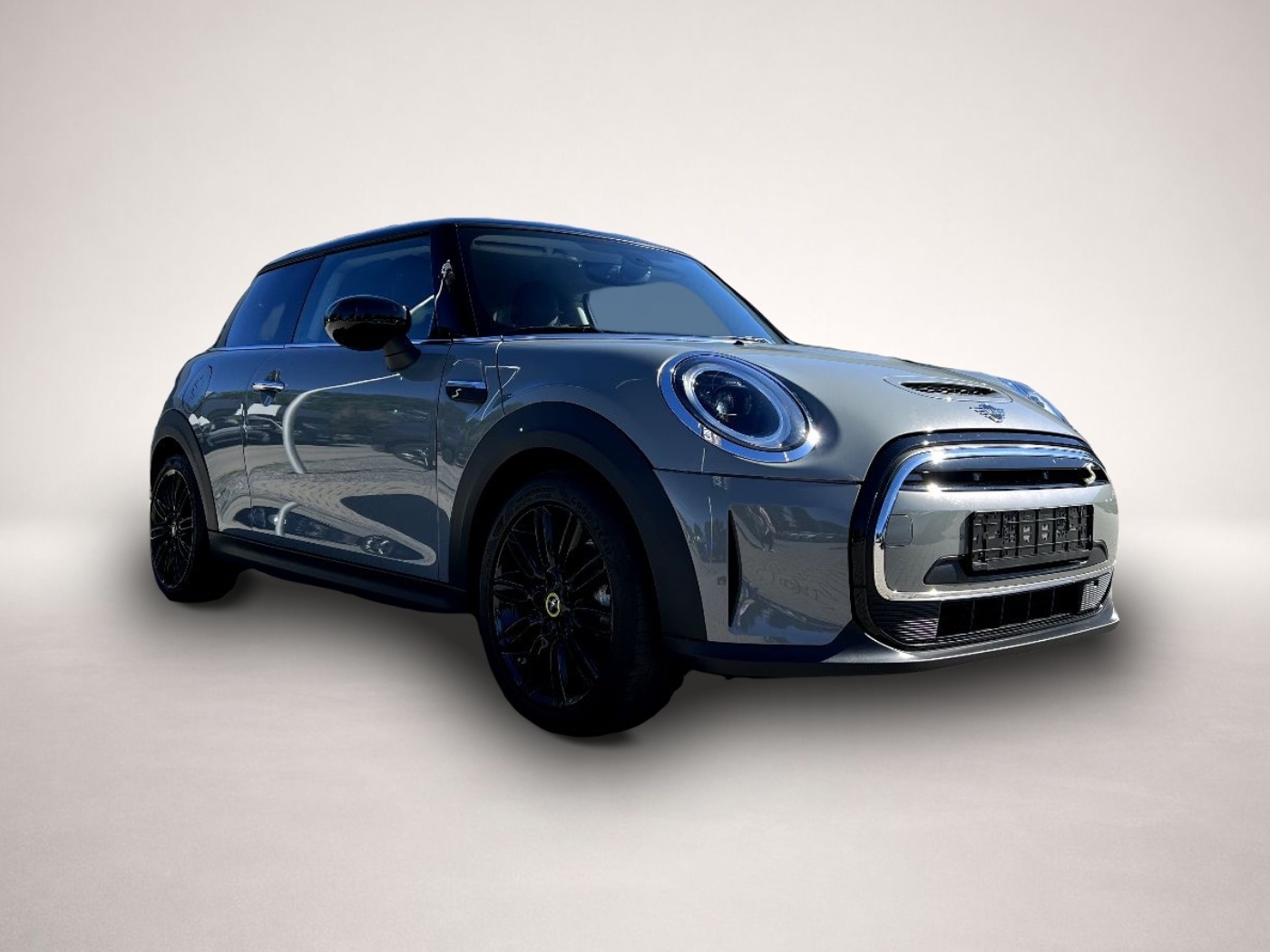 Bild 5 MINI Cooper SE Classic Trim LED Navi Leder Sitzh. DAB