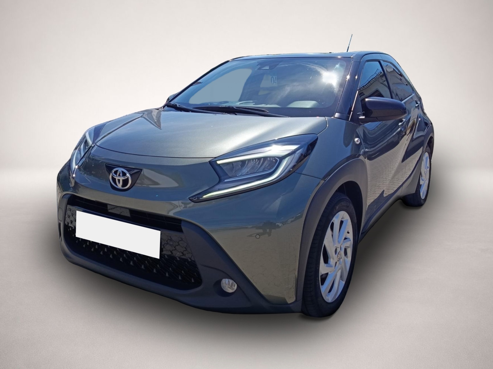 Fotografie Toyota Aygo (X) Aygo X 1.0 VVT-i Pulse 