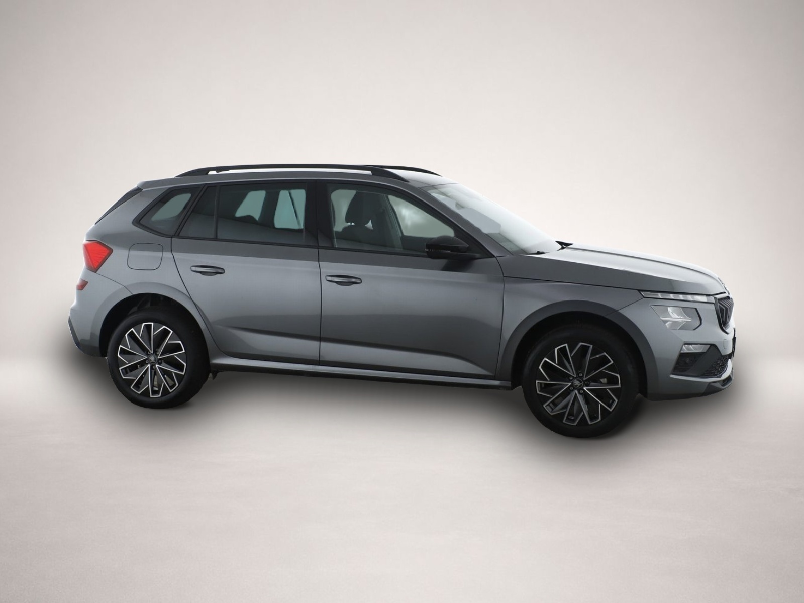 Fotografie des Skoda Kamiq Selection TSI|VORB.AHK|KAMERA|KEY|SMART L.