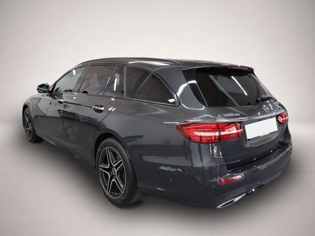 Fotografie 4 des Mercedes-Benz E 300 de T 9G-TRONIC AMG Line LED NAVI ACC AHK