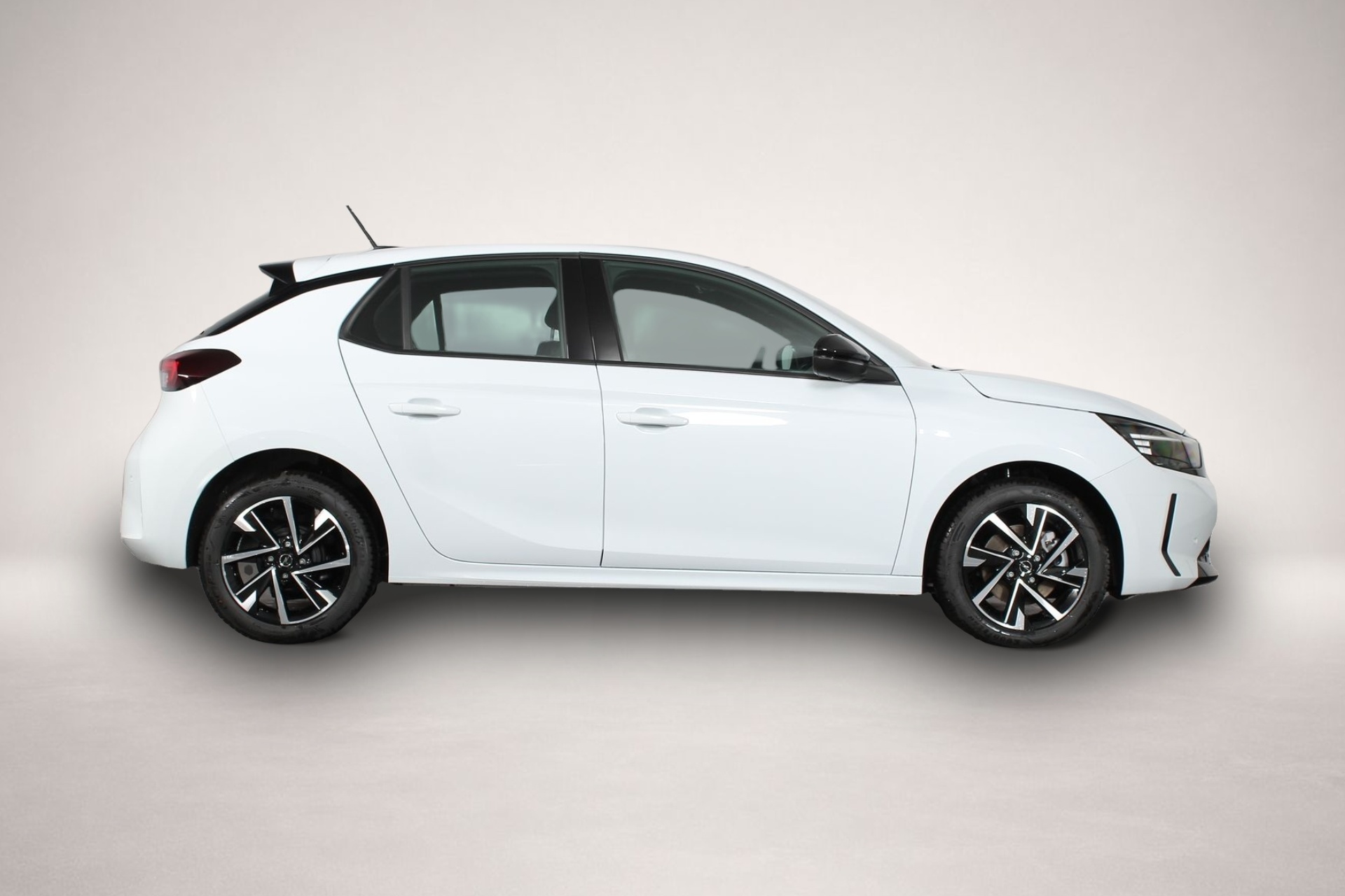 Bild 6 Opel Corsa GS. 1.2 Direct Injection Turbo 74 kW (100