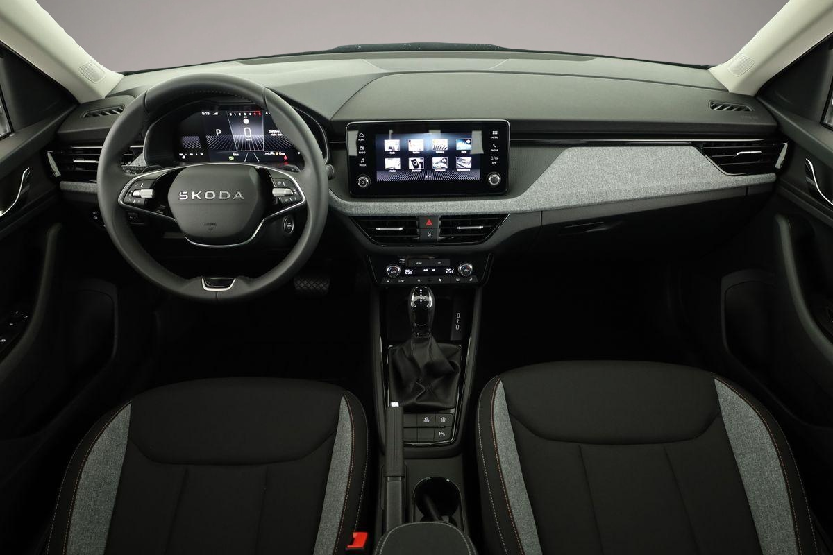 Fotografie 5 des Skoda Kamiq 1.5 TSI DSG Selection, LED, Kamera, Ladebo
