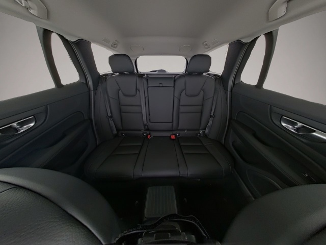 Bild 5 Volvo V60 Kombi Plus Bright Recharge Plug-In Hybrid AW