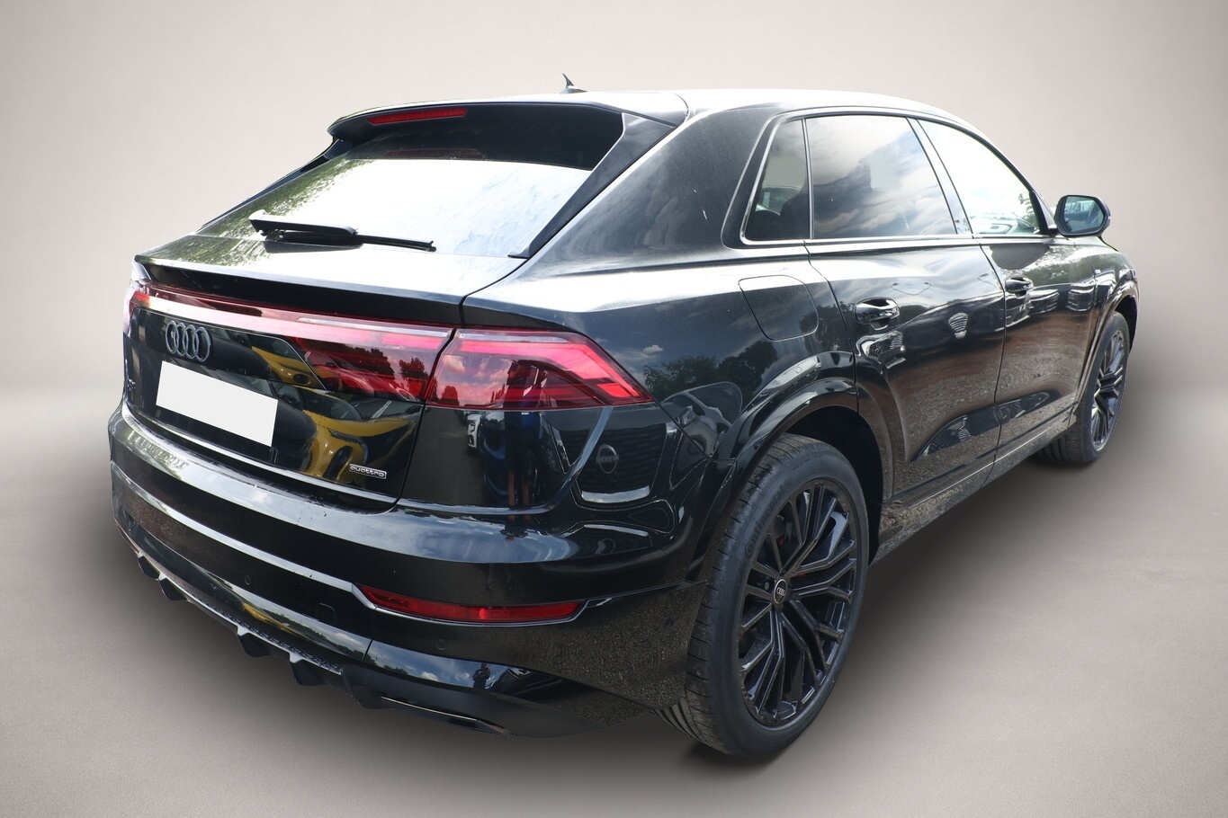 Bild 3 Audi Q8 2xS line AssistenzP+ 22Z Laser Pano B&O AHK