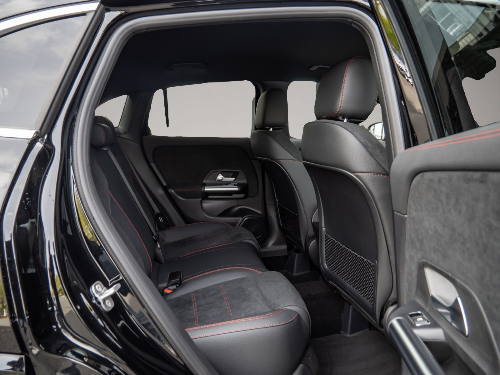 Bild 4 Mercedes-Benz GLA 200