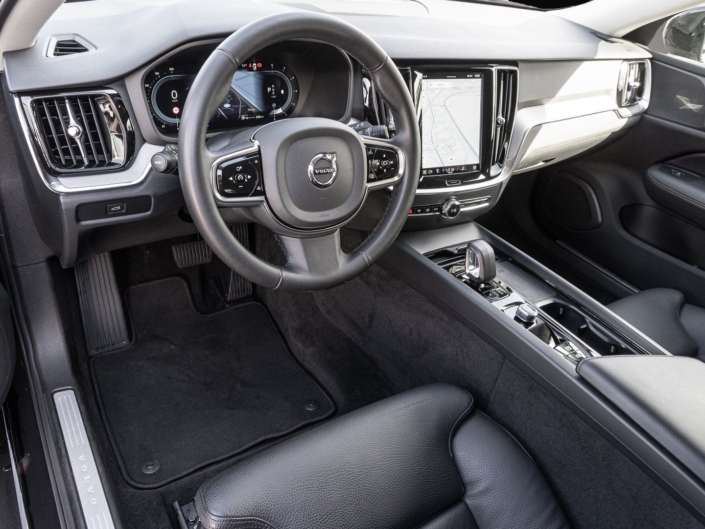 Bild 7 Volvo V60 Cross Country B4 AWD Plus LED